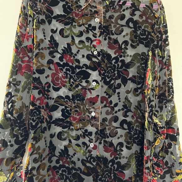 Mantles Devorsheer loose  style shirt size small floral print long sleeves - Picture 7 of 7